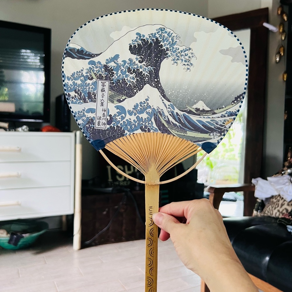 Beautiful Traditional Japanese Wave Hand Fan
